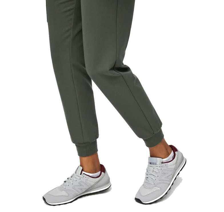 FIGS Women's Zamora Jogger Scrub Pants Moss