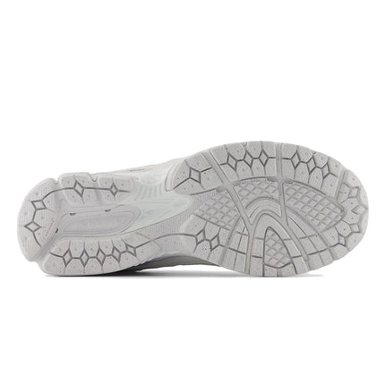 New Balance 2002DX Protection Pack GORE-TEX® White with Reflection and Silver Metallic U2002DXA