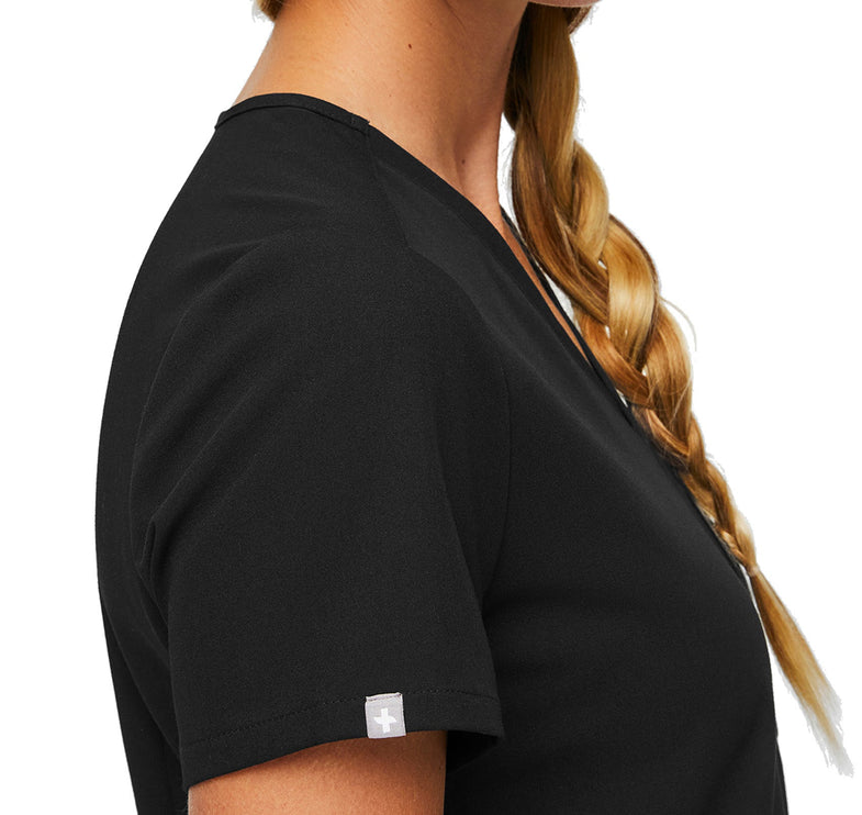 FIGS Women's Catarina One Pocket Scrub Top Black