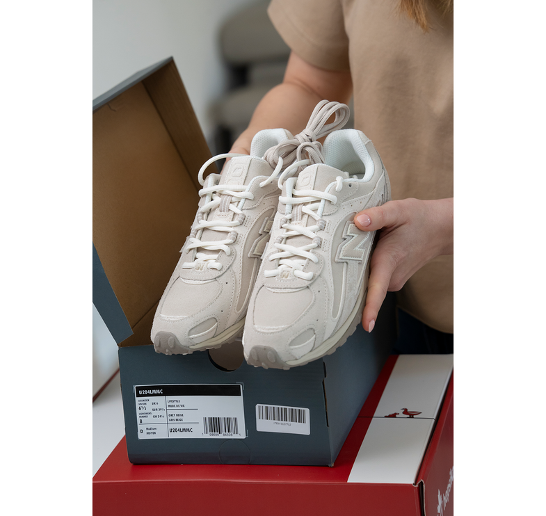 New Balance 204L Timberwolf with Linen U204LMMC