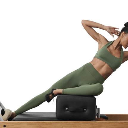 alo Women's ALO Softsculpt Define Legging Bamboo Green