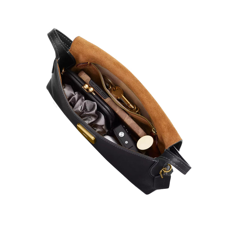 Coach Women's Chelsea Shoulder Bag 26 Brass/Black