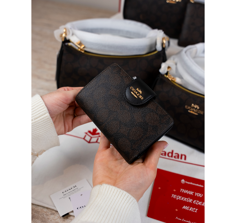 Coach Women's Medium Corner Zip Wallet In Signature Canvas Gold/Walnut/Black
