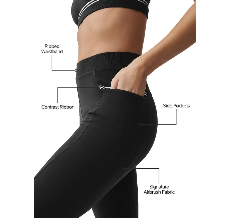 alo Women's Airbrush High-Waist Fast Track Legging Black/White