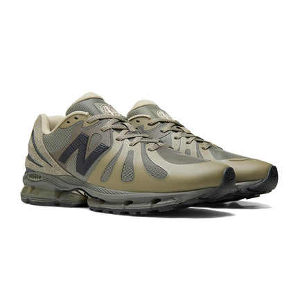 New Balance Stone Island X New Balance ABZORB 1890 Covert Green with Vetiver U1890ST