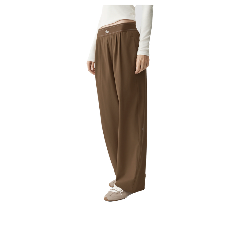 alo Women's Suit Up Trouser (Regular) Java Brown