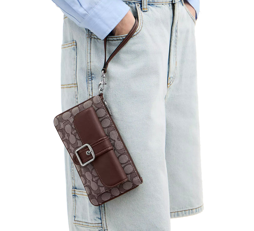 Coach Women's Ashton Wristlet In Signature Jacquard Silver/Oak/Maple