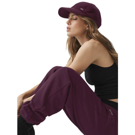 alo Unisex Velvet Off-Duty Cap Rich Bordeaux