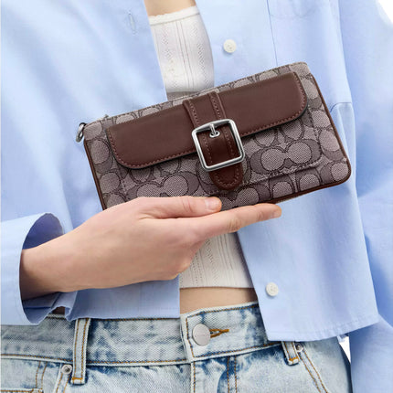 Coach Women's Ashton Wristlet In Signature Jacquard Silver/Oak/Maple