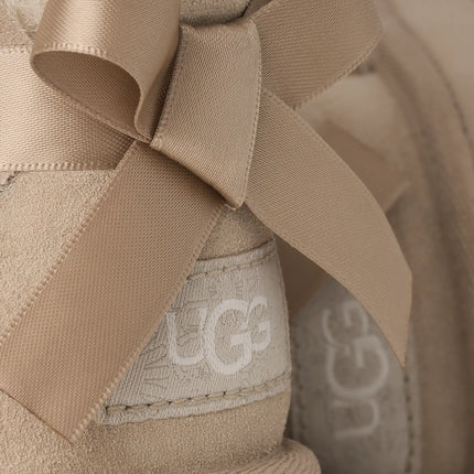 UGG Big Kids' Ultra Mini Bailey Bow Sand