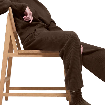 alo Women's Waffle Weekend Escape Jogger Espresso