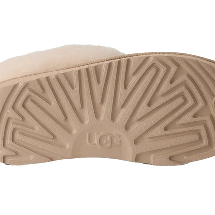UGG Big Kids' Bailey Slipper Sand