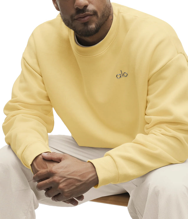 alo Men's Accolade Crew Neck Pullover Warm Butter