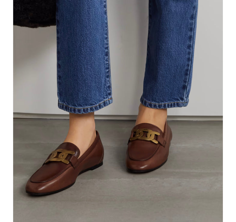 Tod's Women's Kate Loafers in Leather Brown
