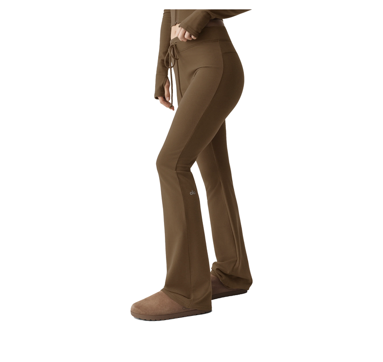 alo Women's Sway Bootcut Sweatpant Java Brown
