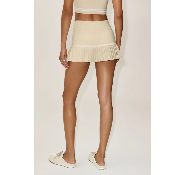 alo Women's Cotton Cashmere High-Waist My Serve Tennis Skirt Sandy Beige/White