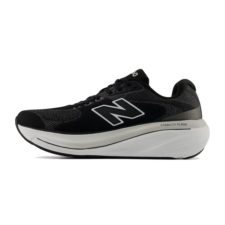New Balance Men's Fresh Foam X 860v15 Black with White M8607GW