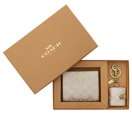 Coach Women's Boxed Snap Wallet And Picture Frame Charm In Signature Canvas Gold/Champagne