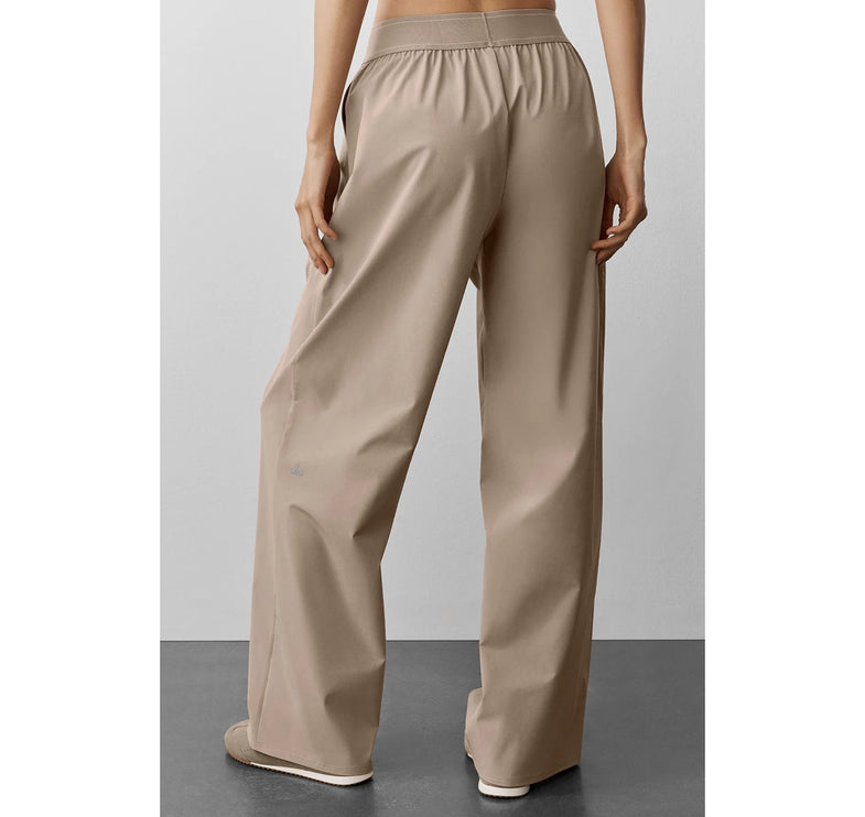 alo Women's Suit Up Trouser (Regular) Gravel