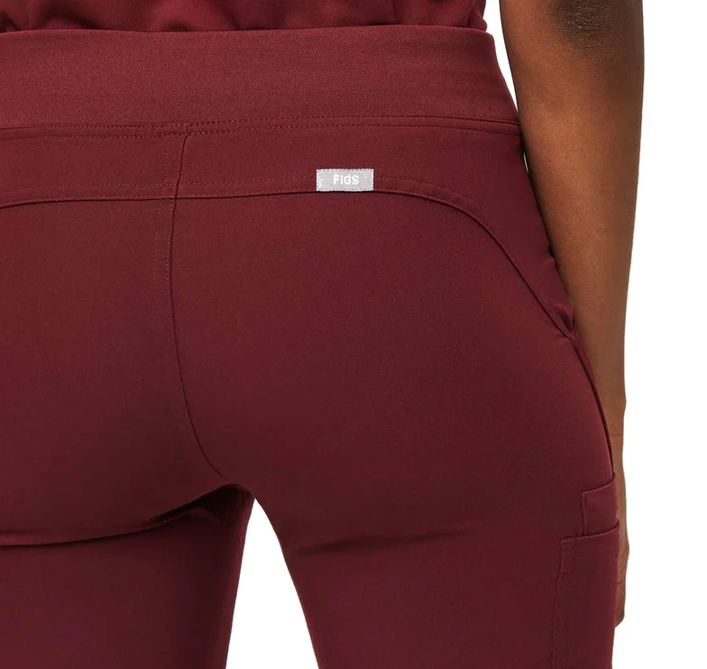 FIGS Women's Kade Cargo Scrub Pants Burgundy
