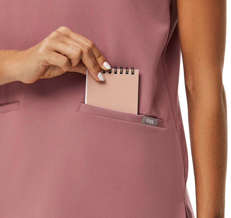 FIGS Women's Casma Three Pocket Scrub Top Mauve