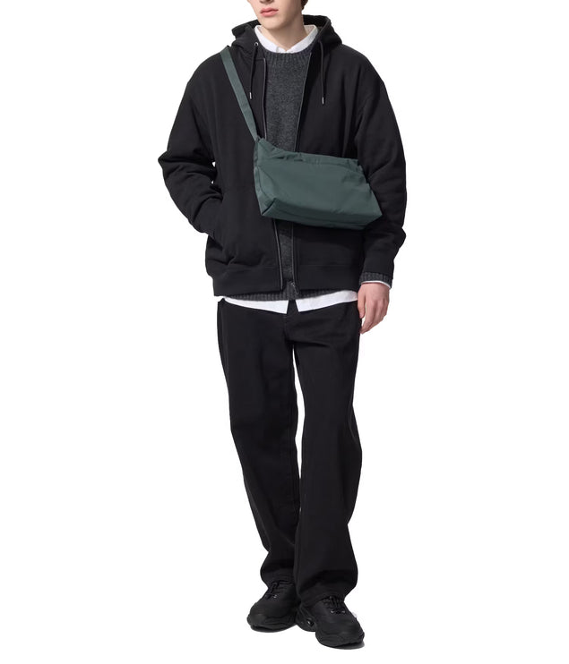 Uniqlo Unisex 2 Way One Handle Bag 59 Dark Green