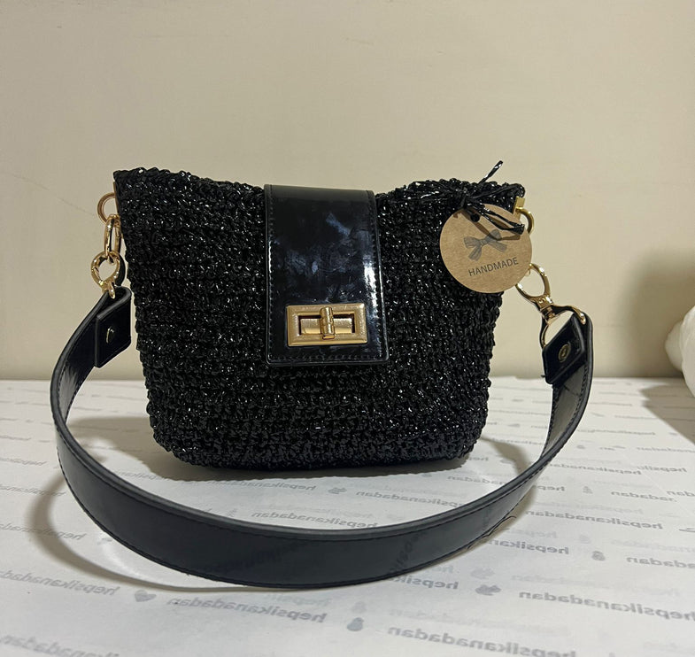Sienna D’or Noir Lumière Handwoven Black - Hemen Kargoda