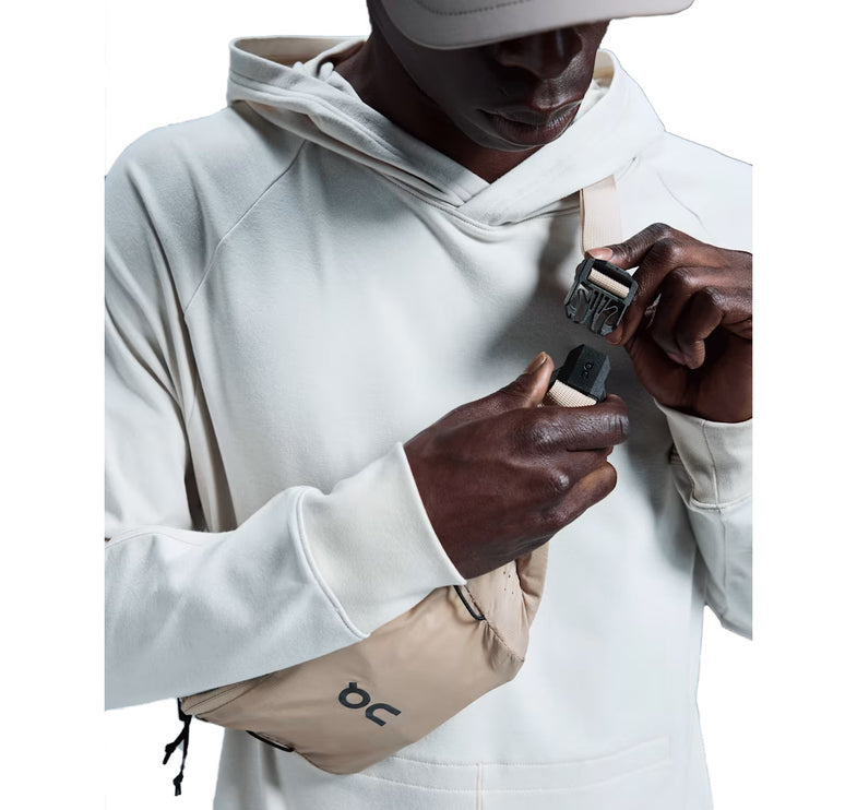 ON Waist Pack 2L Lite Sand