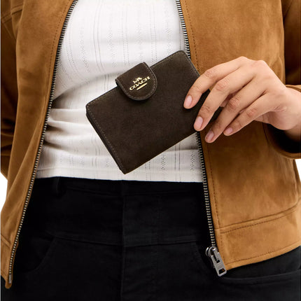 Coach Women's Medium Corner Zip Wallet Gold/Ebony