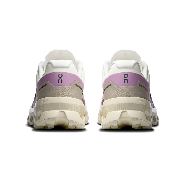 ON Women's Cloudvista 2 Ivory/Seedling