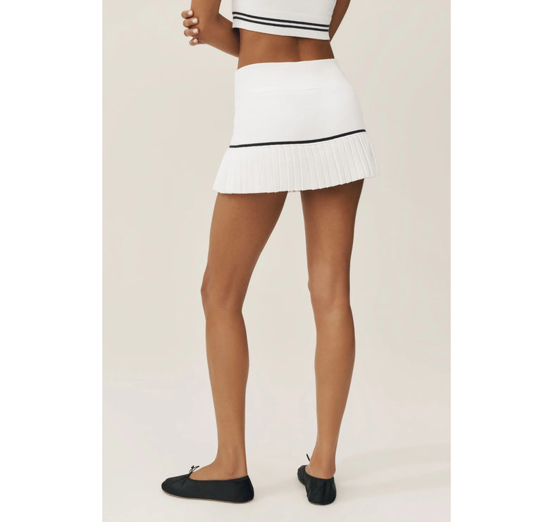 alo Women's Cotton Cashmere High-Waist My Serve Tennis Skirt White/Black