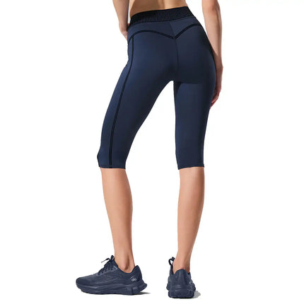 alo Women's Airlift High-Waist Line Up Capri Navy