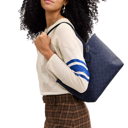 Coach Women's Medium City Tote Bag In Signature Canvas Gold/Navy