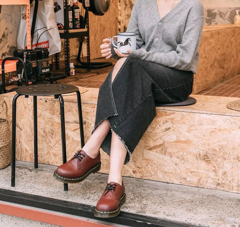 Dr. Martens Unisex 1461 Smooth Leaher Oxford Shoes Cherry Red