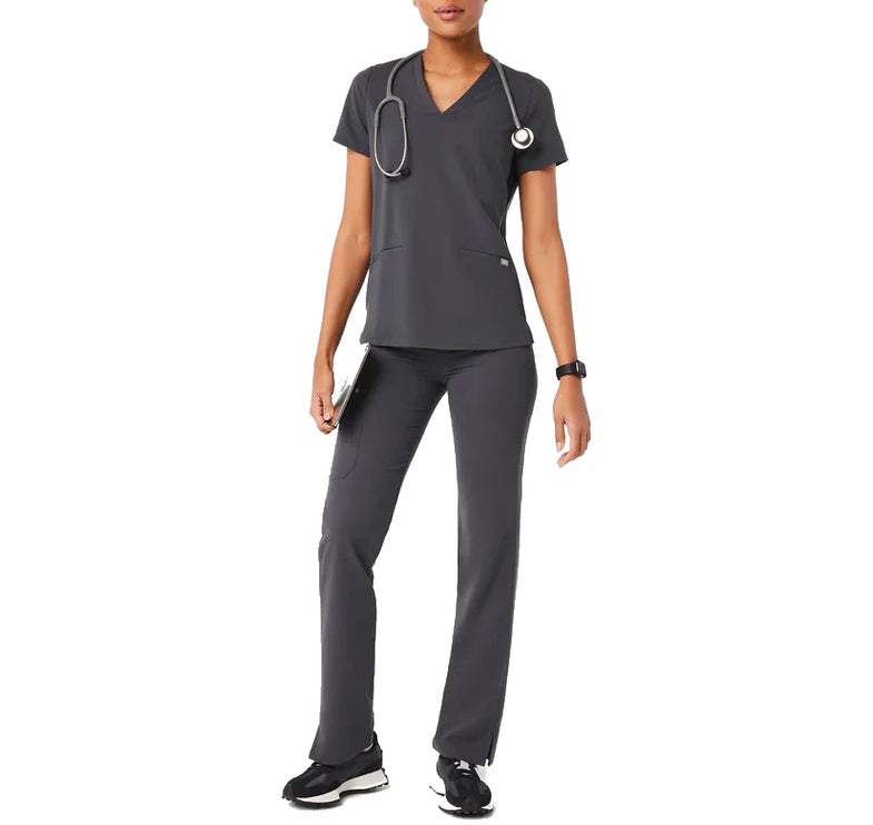 FIGS Women's Casma Three Pocket Scrub Top Charcoal