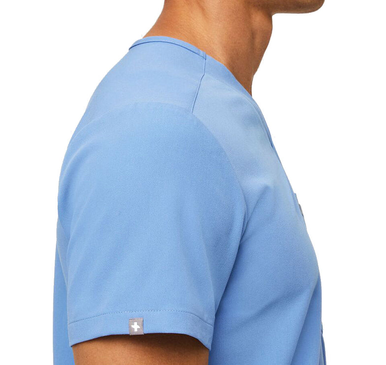 FIGS Men's Leon Three Pocket Scrub Top Ceil Blue
