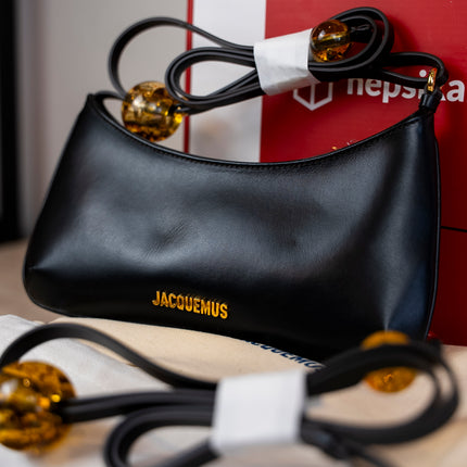 Jacquemus Women's The Bisou Perle Black - Hızlı Teslimat