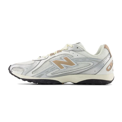 New Balance 204L Silver Metallic with Flat Taupe U204LSWA