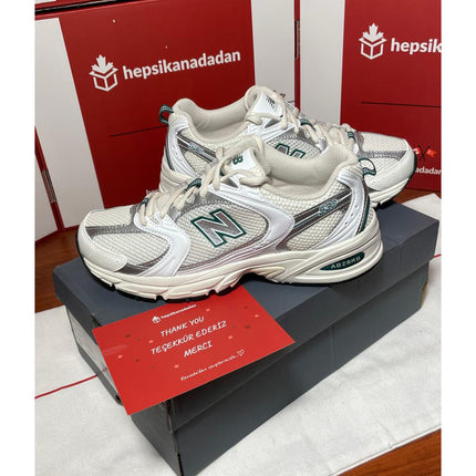 New Balance 530 Sea Salt with White and Marsh Green MR530SX  Hemen Kargoda