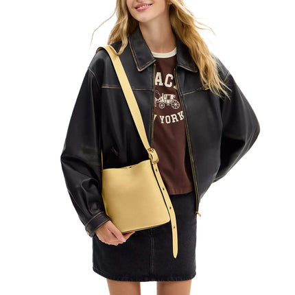 Coach Women's Bleecker Bucket Bag 21 Brass/Vanilla