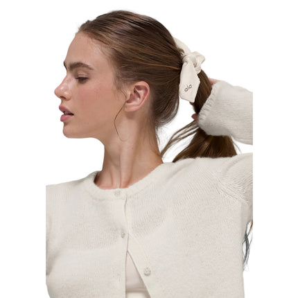 alo Women's Airlift Rhythm Scrunchie Ivory
