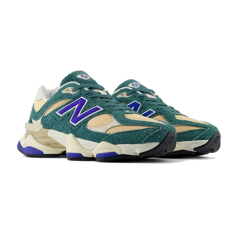 New Balance 9060 New Spruce/Peach Blossom U9060GEC