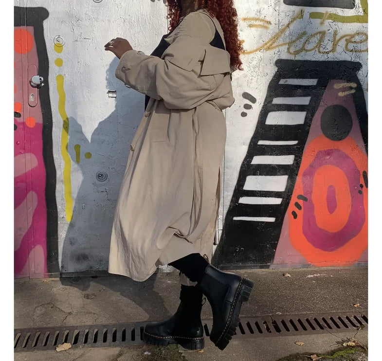 Dr. Martens Unisex Audrick Nappa Leather Platform Chelsea Boots Black