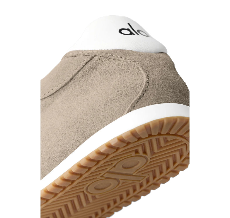 alo Women's Sunset Sneaker Gravel
