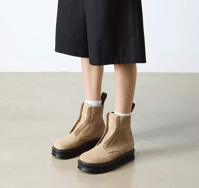 Dr. Martens Unisex Zebzag Laceless Tan/Suede