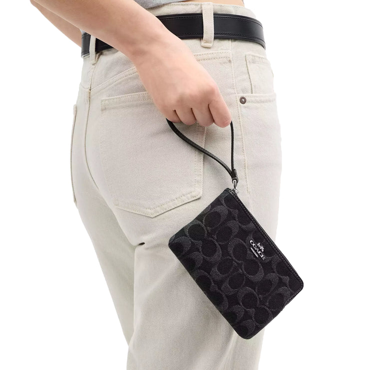 Coach Women's Corner Zip Wristlet In Signature Denim Silver/Black