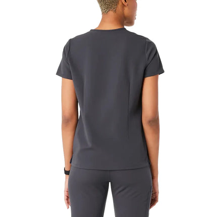 FIGS Women's Casma Three Pocket Scrub Top Charcoal
