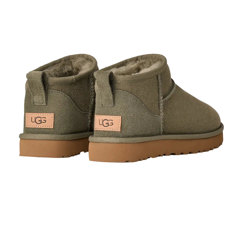 UGG Classic Ultra Mini kadın botu, yeşil (moss green) süet