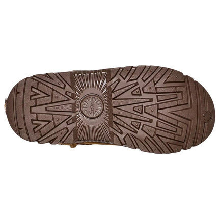 UGG Big Kid's Classic Short TrailGazer Boot Chestnut