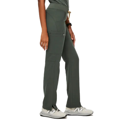 FIGS Women's Kade Cargo Scrub Pants Moss